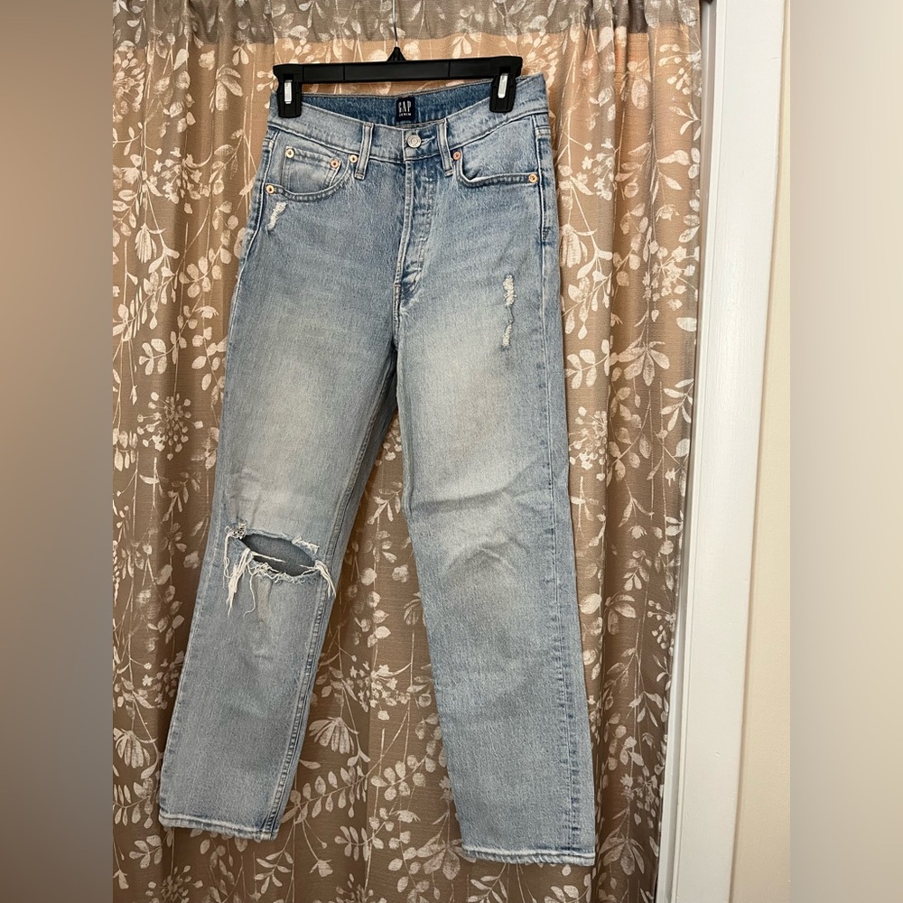 Gap cheeky straight jeans